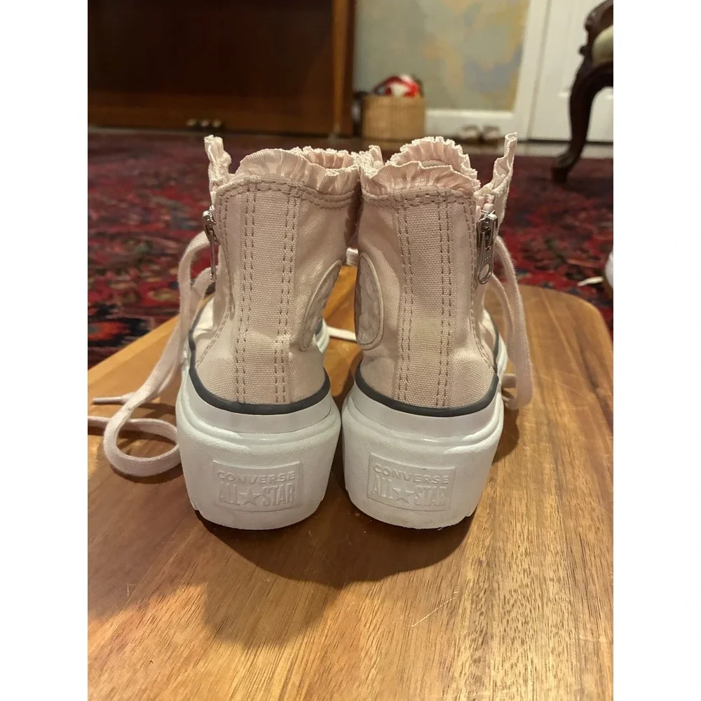 Converse Shoes Girls 11 Pink Lugged 2.0 High Top Ruffle Zip Sneakers A09280C